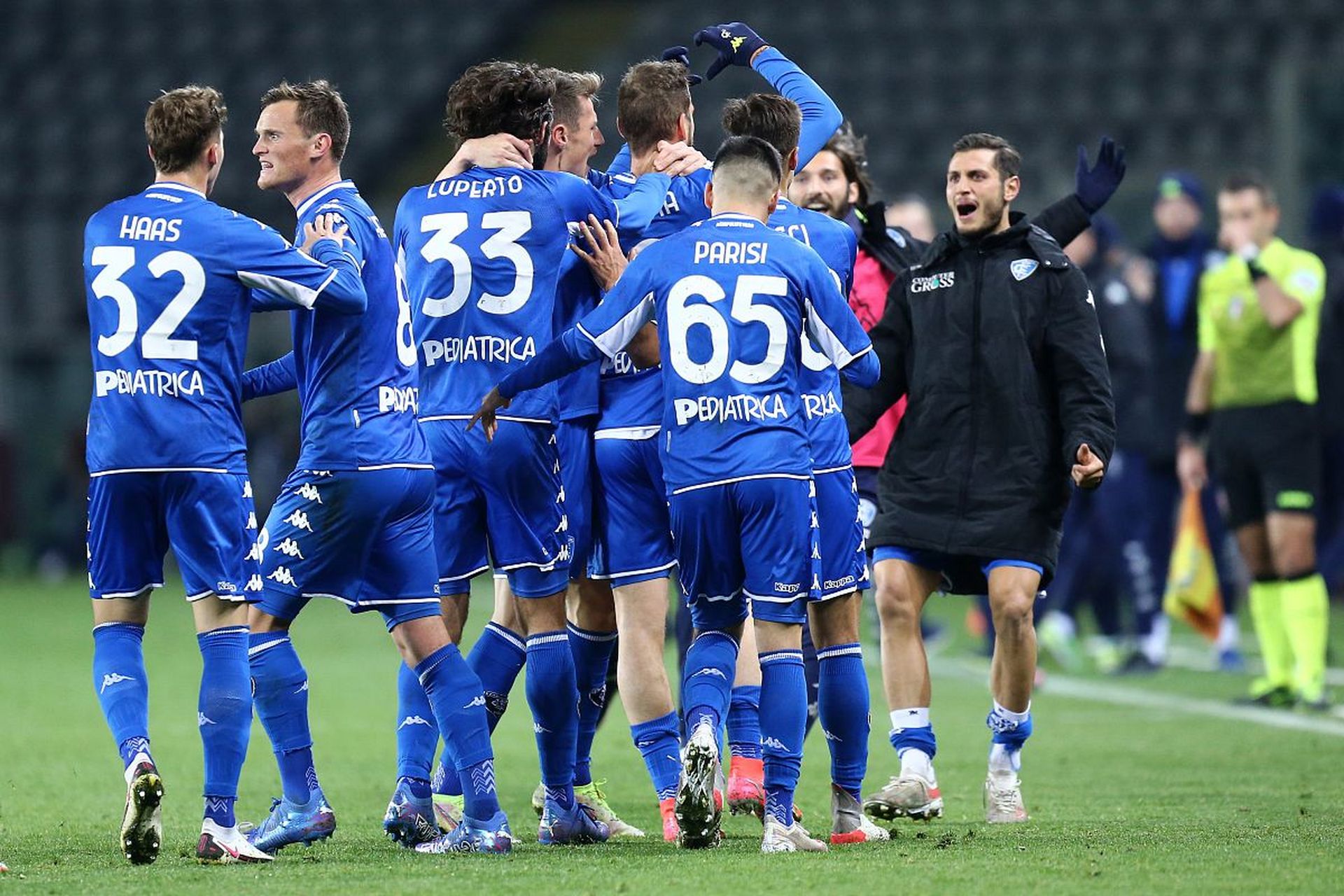 纳达尔甚至 纳达尔甚至