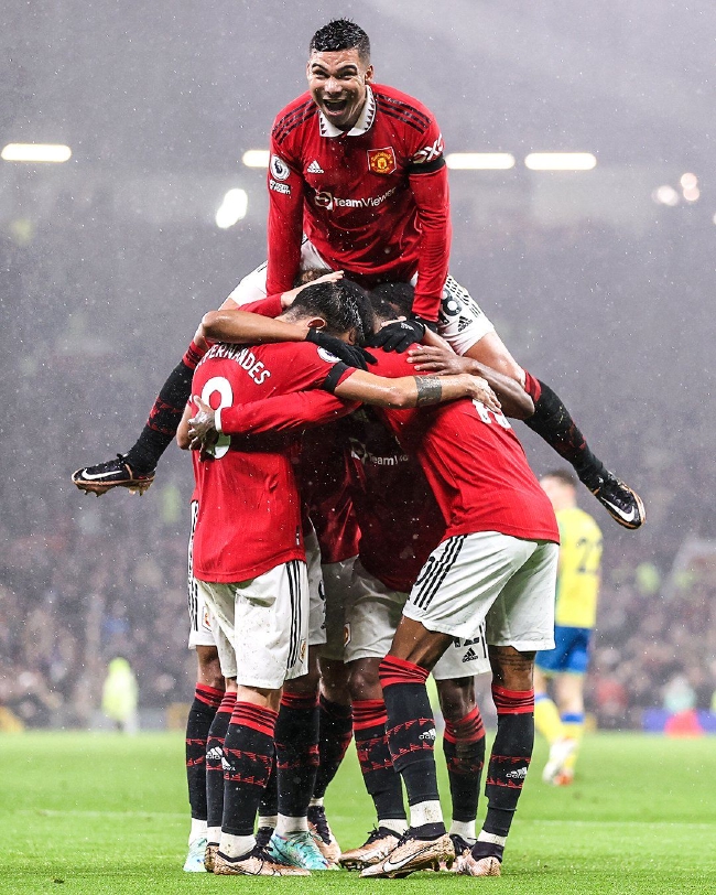 依然津津乐 依然津津乐